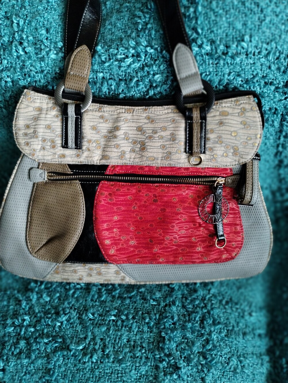 Cirque du Soleil Patchwork Shoulder Bag Red Cream Taupe Gold Embroidered Purse